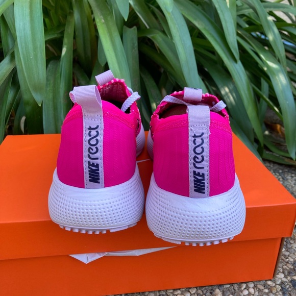 Nike React Escape Run Flyknit - Picture 6 of 7